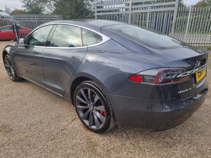 2025 Tesla Model S