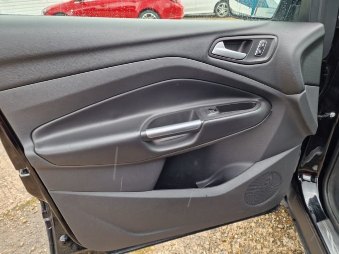 2025 Ford Kuga