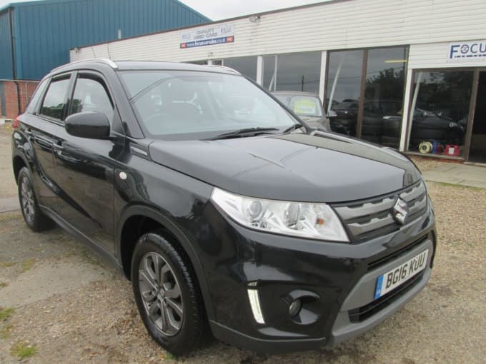 2025 Suzuki Vitara