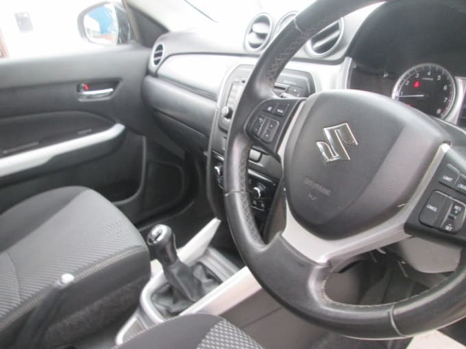 2025 Suzuki Vitara