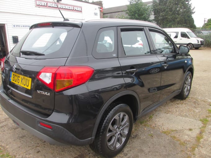 2025 Suzuki Vitara