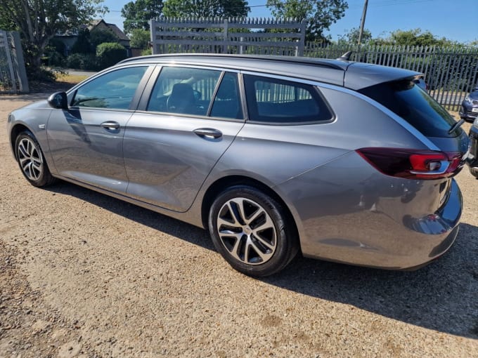 2025 Vauxhall Insignia