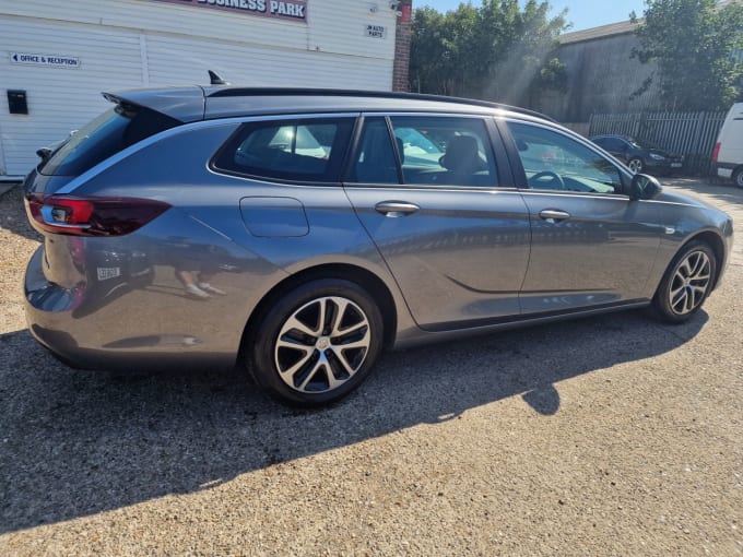2025 Vauxhall Insignia