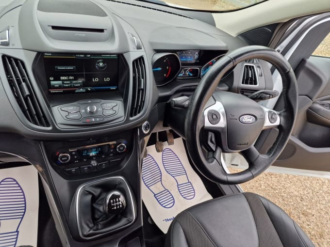 2025 Ford Kuga