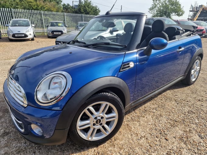 2025 Mini Convertible