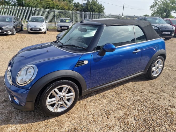 2025 Mini Convertible