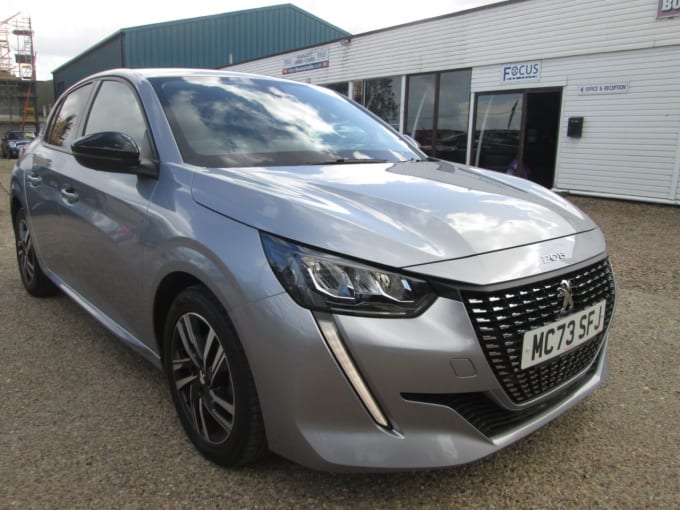 2025 Peugeot 208