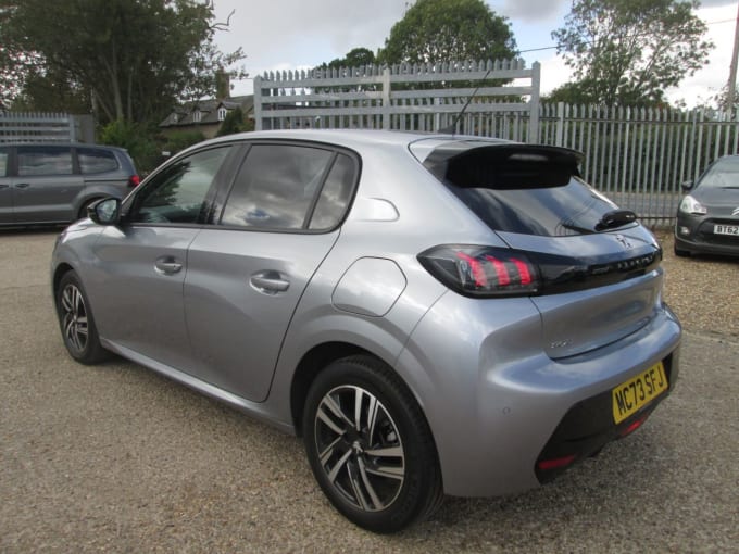 2025 Peugeot 208