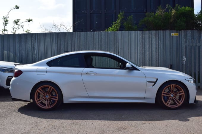 2025 BMW M4