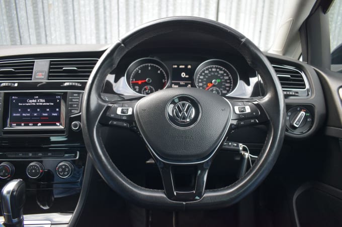 2025 Volkswagen Golf