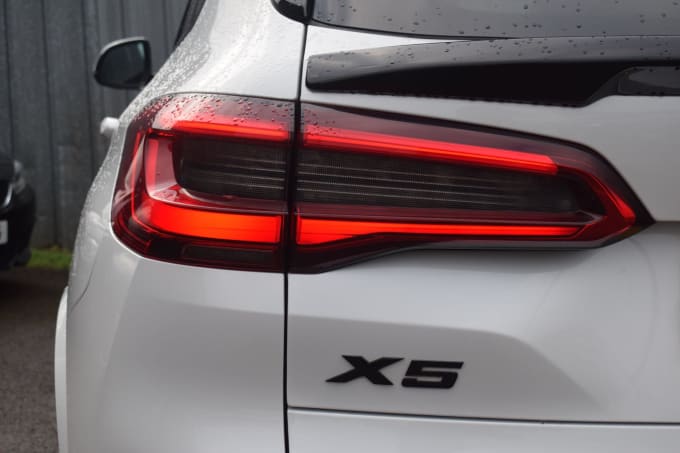 2025 BMW X5