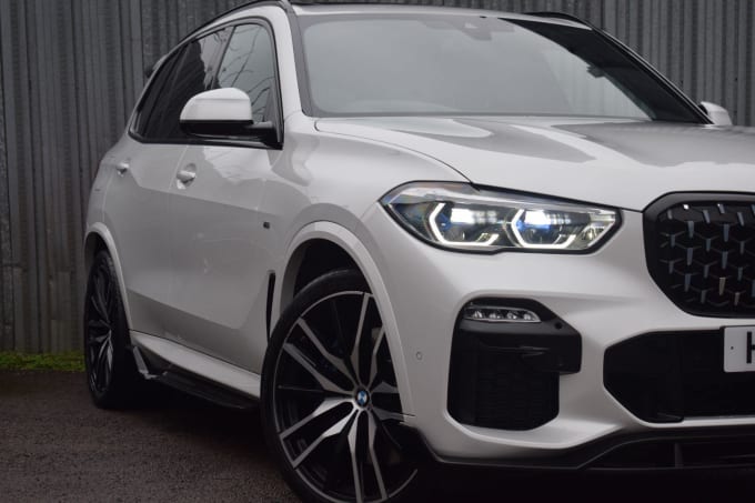 2025 BMW X5