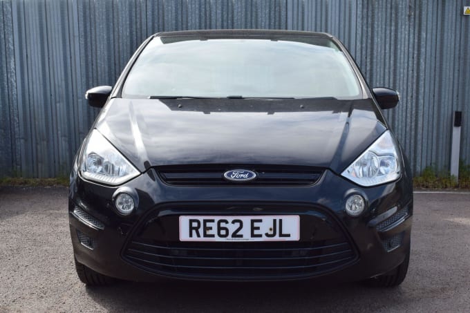 2025 Ford S-max