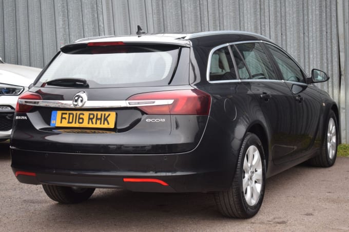 2025 Vauxhall Insignia
