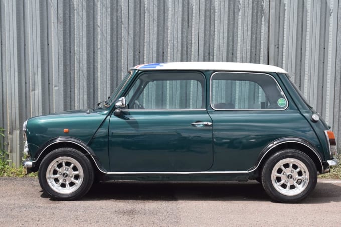 2024 Rover Mini