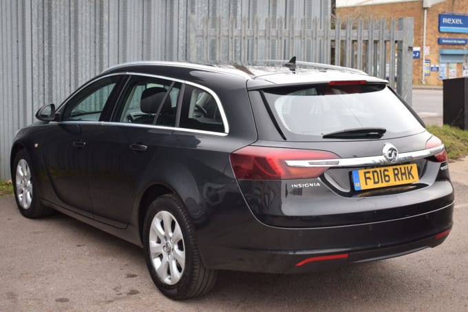 2025 Vauxhall Insignia