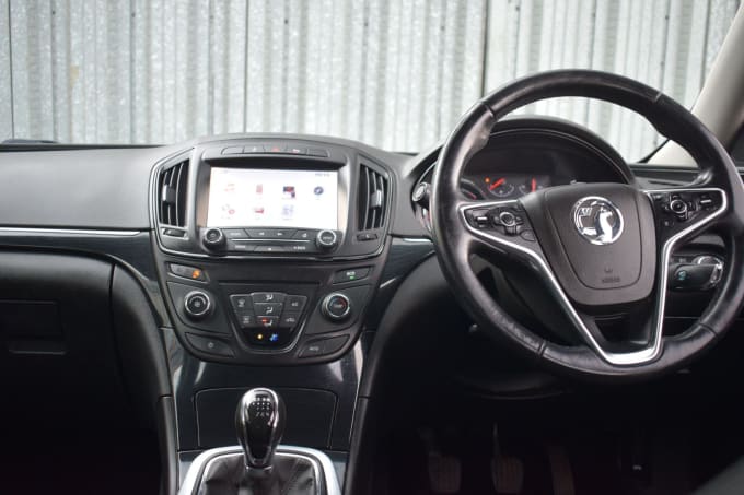 2025 Vauxhall Insignia