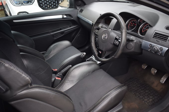 2025 Vauxhall Astra