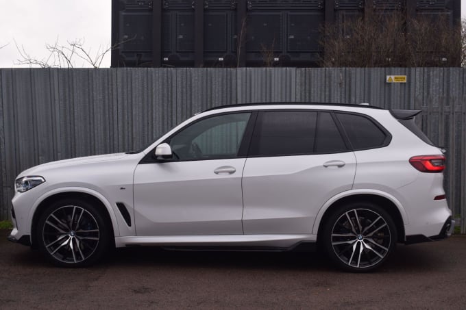 2025 BMW X5