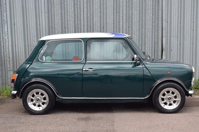 2024 Rover Mini