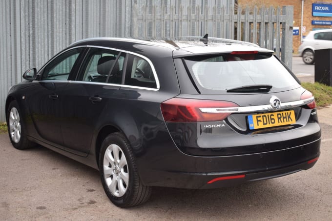 2025 Vauxhall Insignia