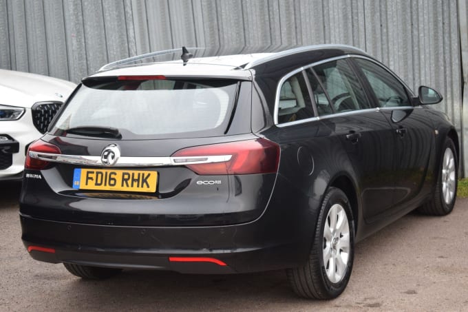 2025 Vauxhall Insignia