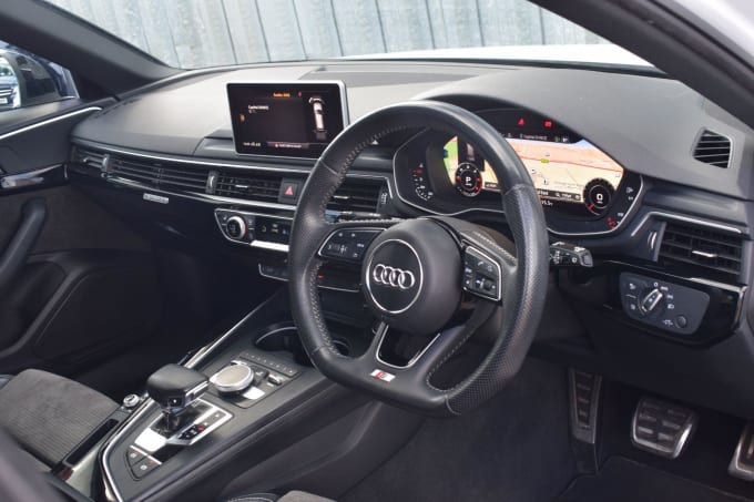 2025 Audi A4 Avant