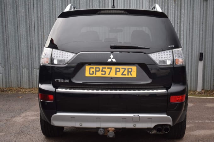 2024 Mitsubishi Outlander