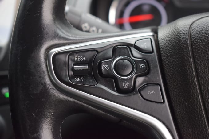 2025 Vauxhall Insignia