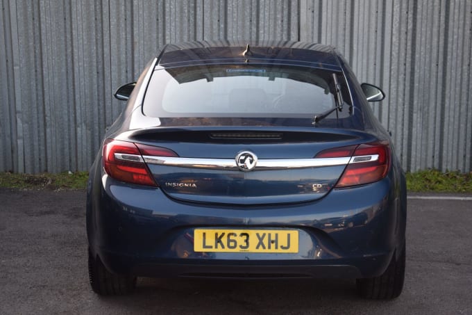 2025 Vauxhall Insignia