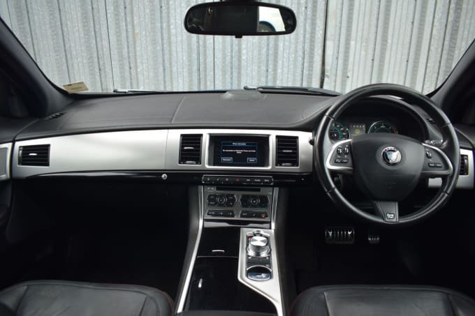 2025 Jaguar Xf