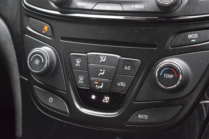 2025 Vauxhall Insignia