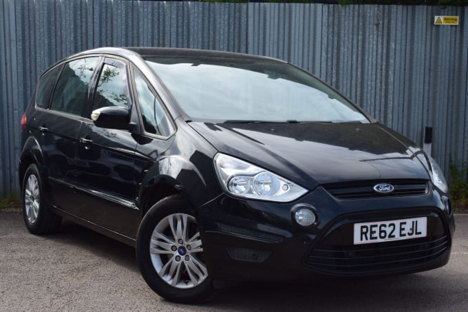2025 Ford S-max
