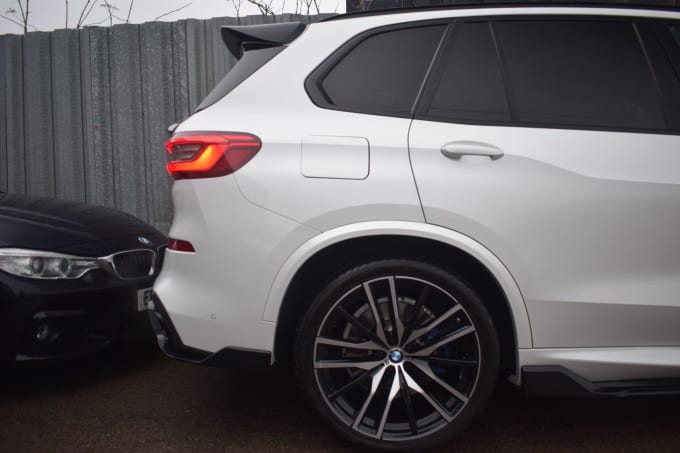 2025 BMW X5