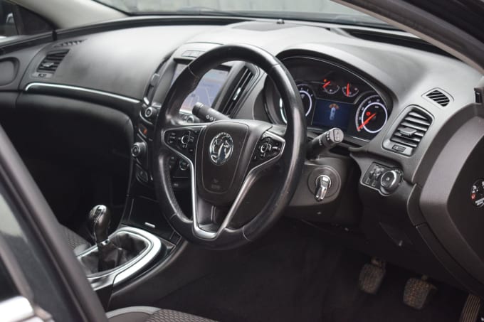 2025 Vauxhall Insignia
