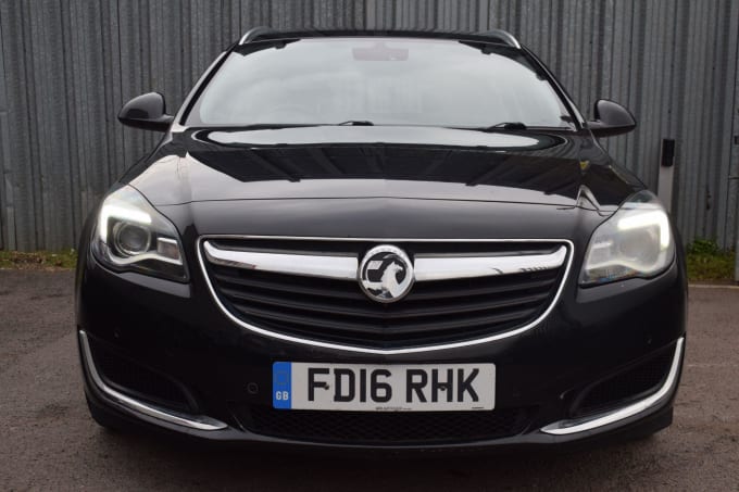 2025 Vauxhall Insignia