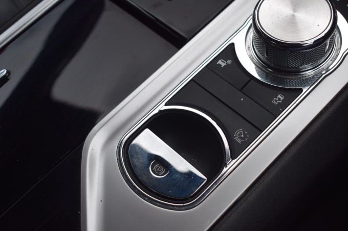 2025 Jaguar Xf