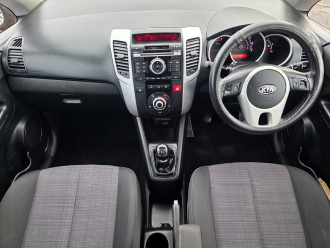 2010 Kia Venga