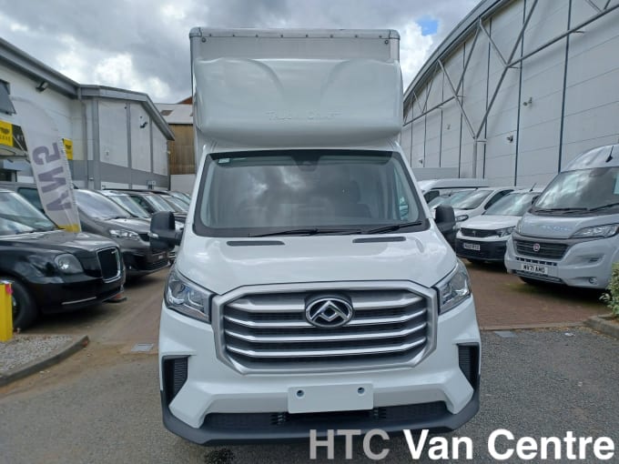 2025 Maxus Deliver 9