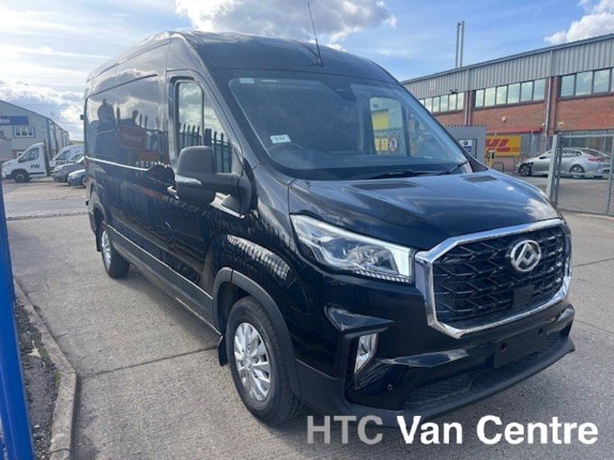 2025 Maxus Deliver 9