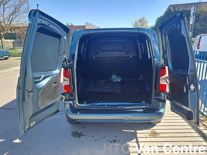 2025 Fiat E-doblo