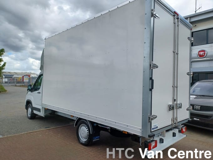 2025 Maxus Deliver 9