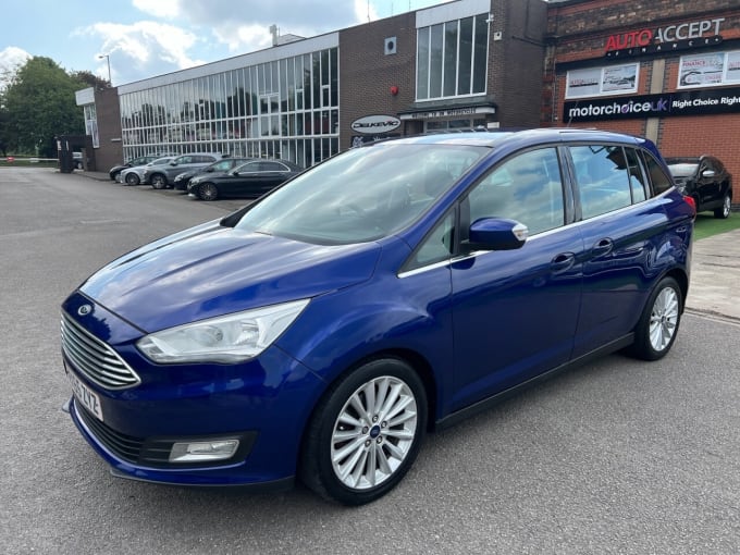 2024 Ford Grand C-max