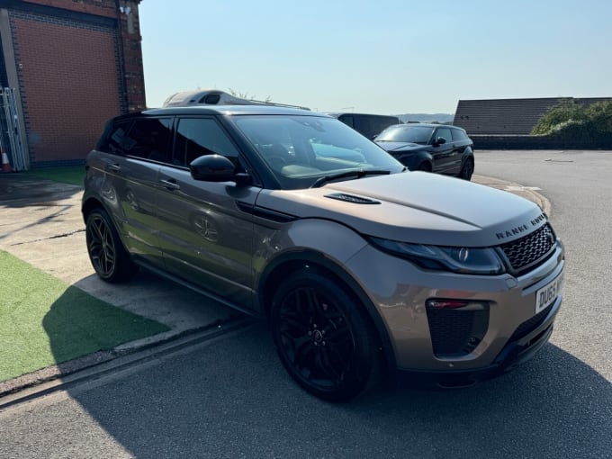 2025 Land Rover Range Rover Evoque