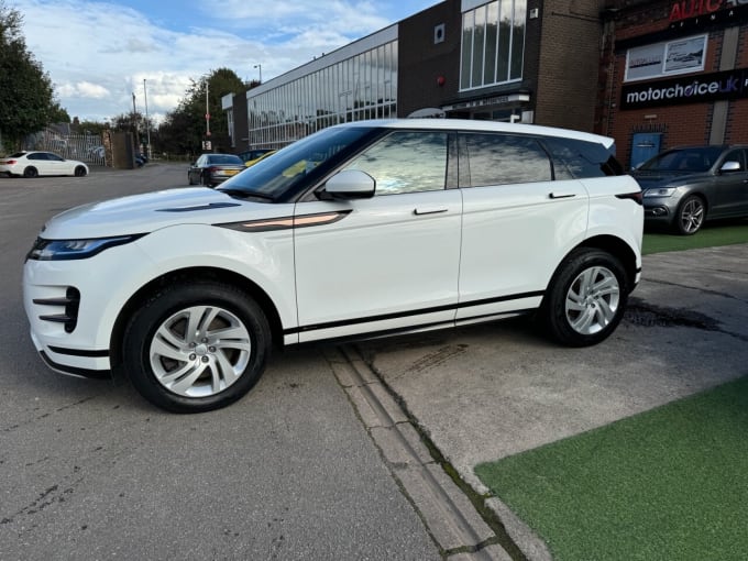 2025 Land Rover Range Rover Evoque