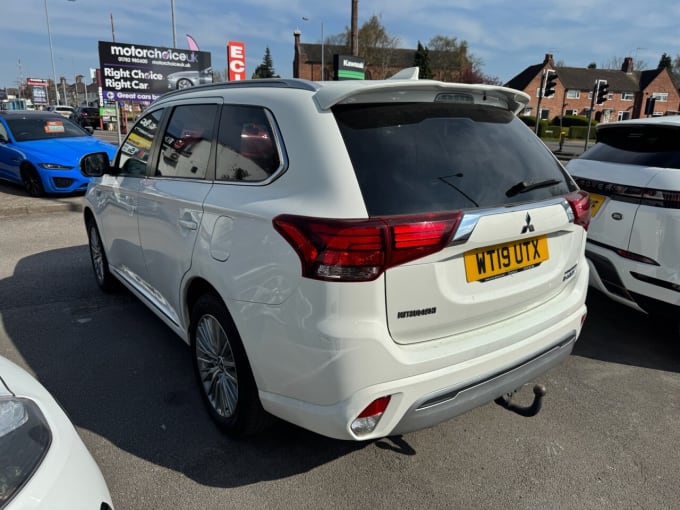 2025 Mitsubishi Outlander