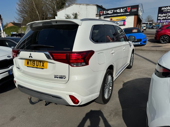 2025 Mitsubishi Outlander