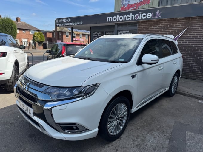 2025 Mitsubishi Outlander