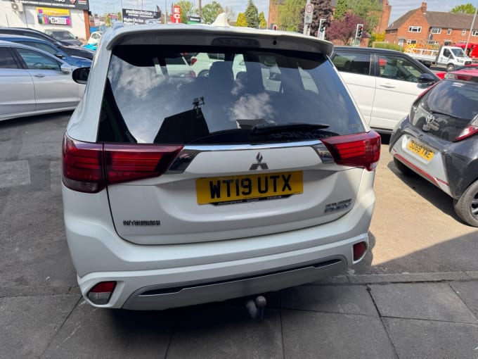 2025 Mitsubishi Outlander