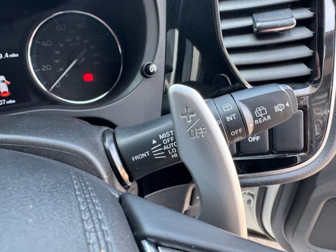 2025 Mitsubishi Outlander